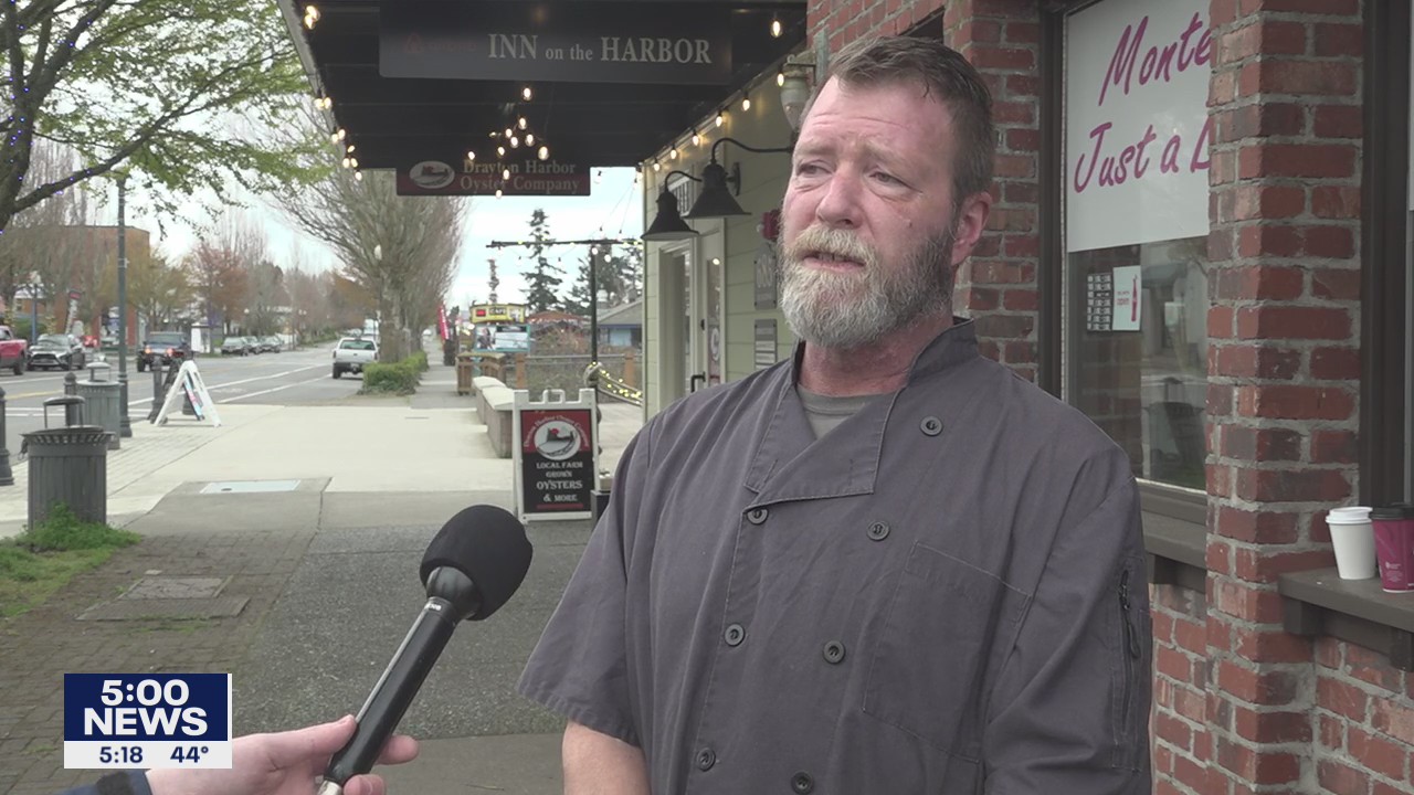 Canada loosens COVID-19 restrictions