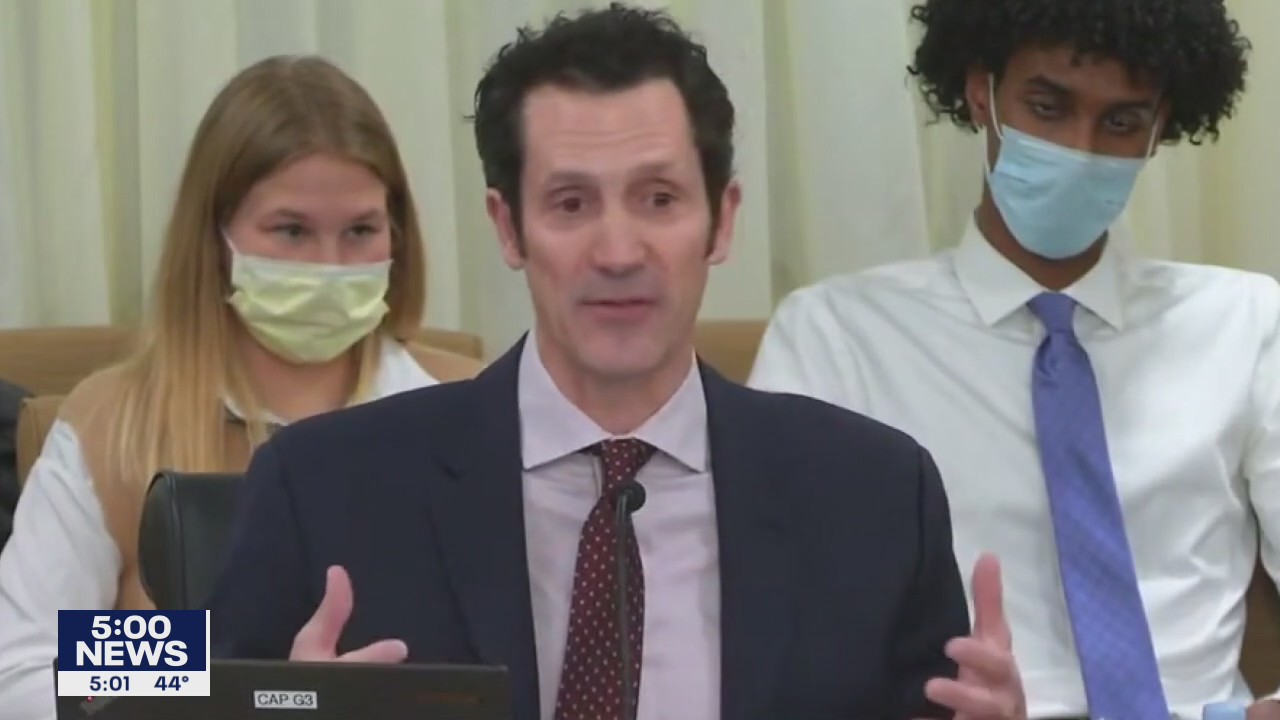 Lawmakers discuss U of M sports commission