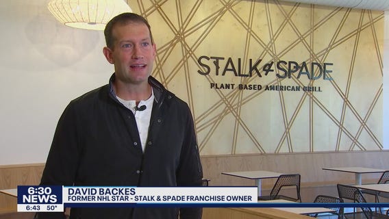 NHL hockey player opening Minnesota restaurant
