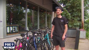 Minnesotans turn to biking as gas prices soar