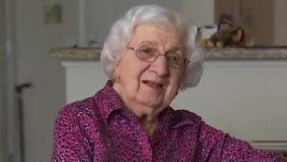 WWII female veteran shares her story