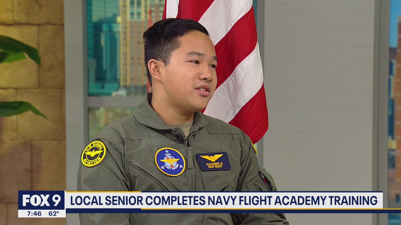Minnesota high school senior completes elite Navy flight training program
