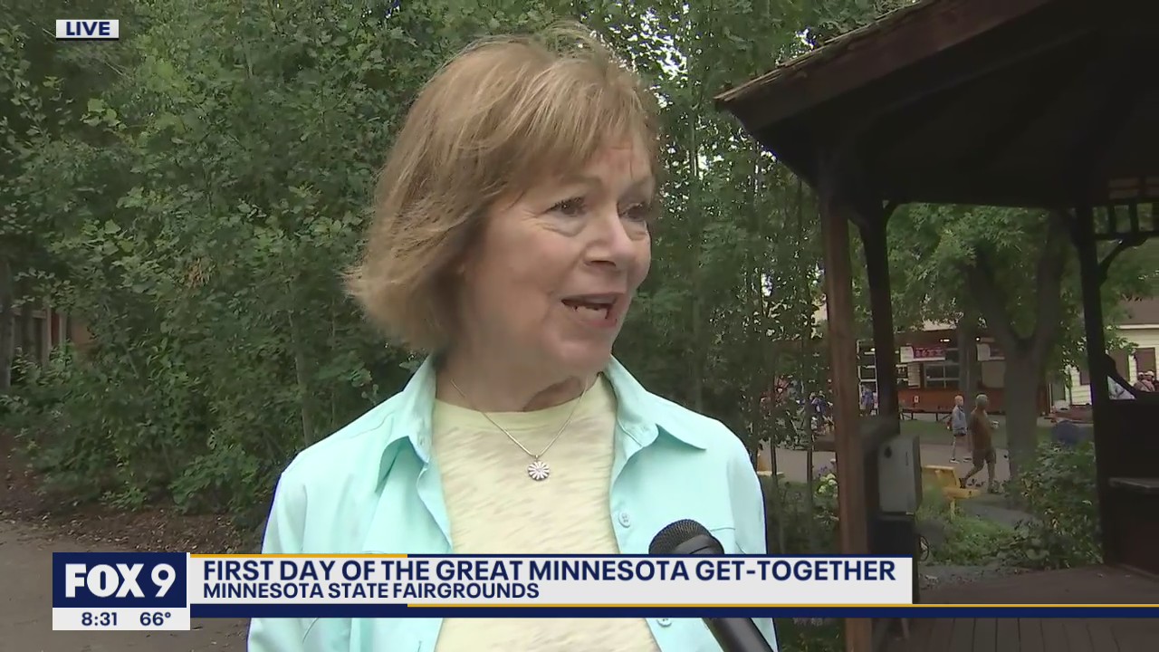 U.S. Sen. Tina Smith marks Day 1 at Minnesota State Fair