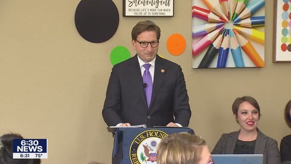 Fact Check: Do Minnesota members of Congress have stock trading conflicts?