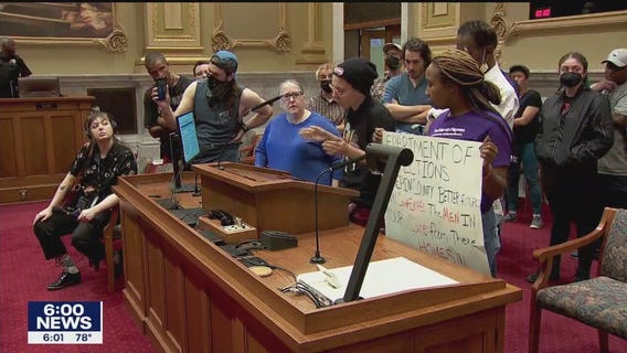 Advocates for the homeless call out Minneapolis councilmembers during chaotic meeting