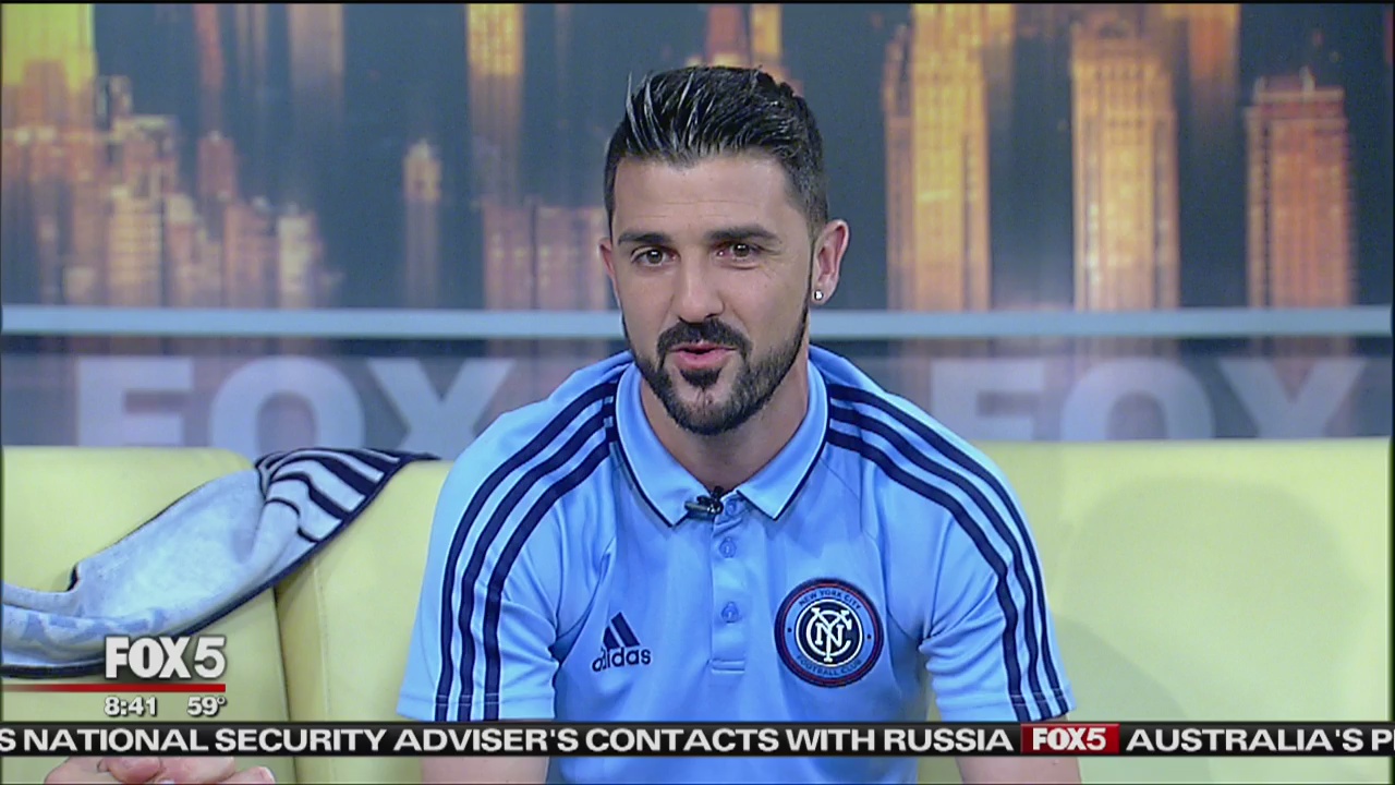 David Villa Signs Contract Extension
