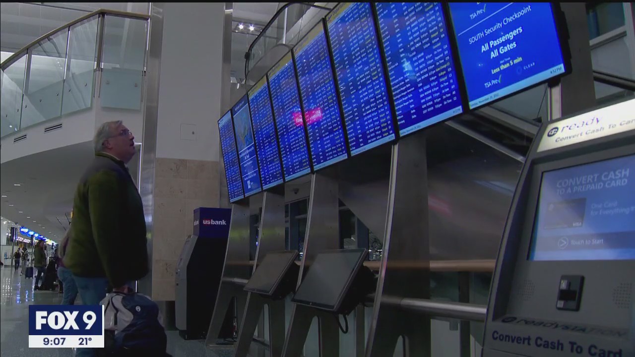 Snowstorm creates travel headaches at MSP airport