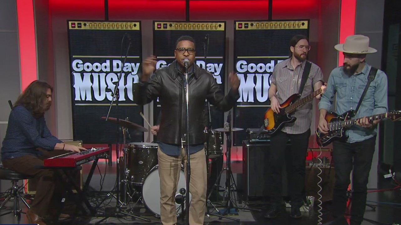 Music in the Morning: Tomar and the FCs