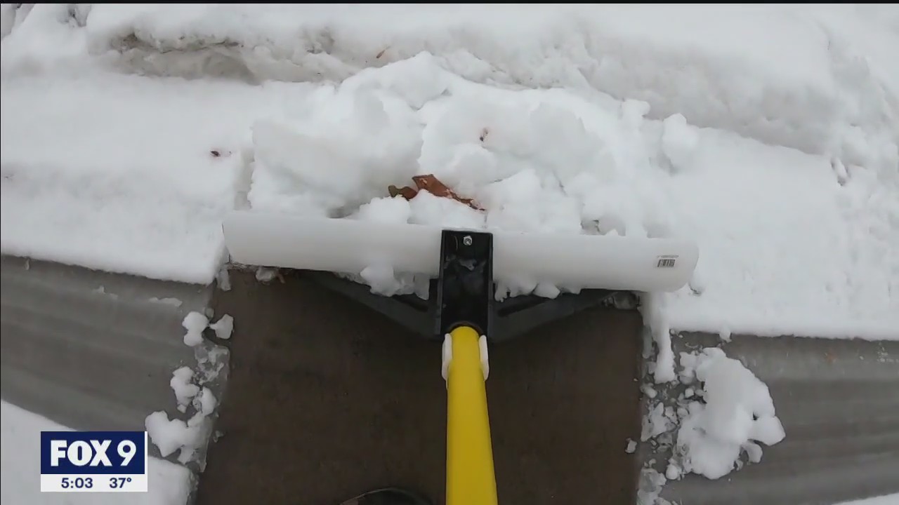 Minnesota sees some slushy weather, with more snow expected