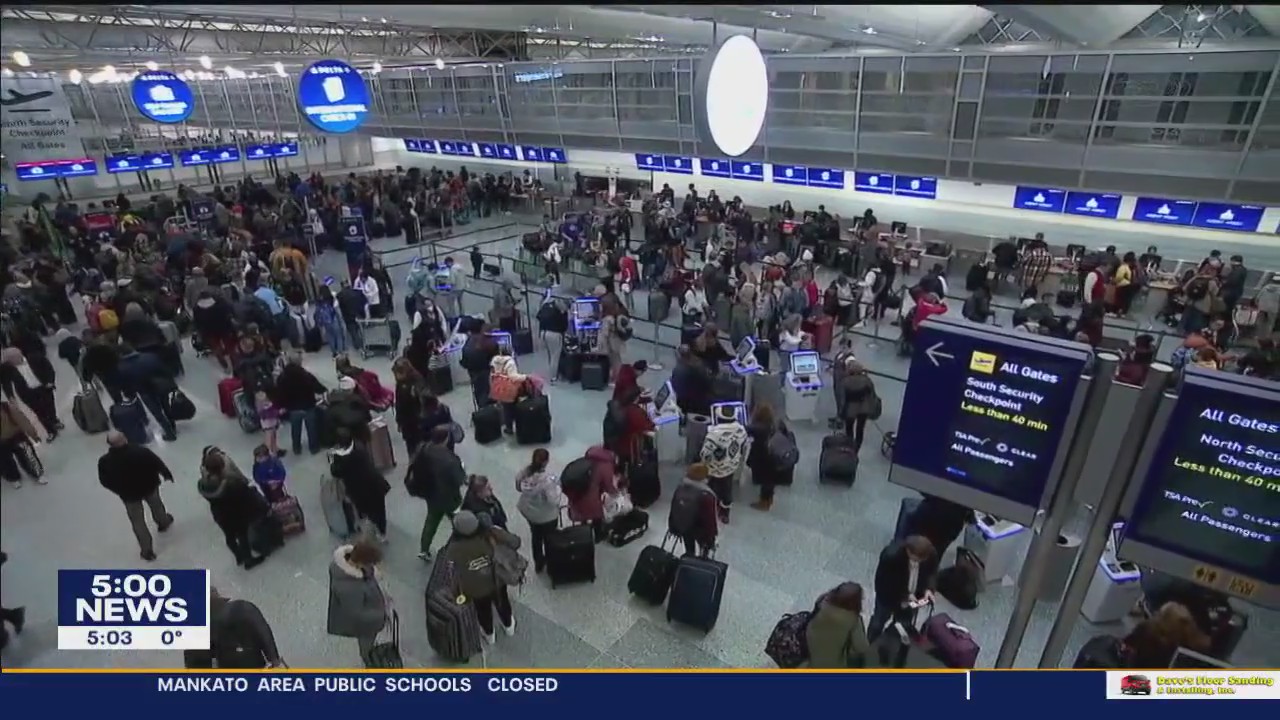 Travelers re-arrange trips on Wednesday to get ahead of winterstorm