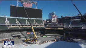 Minnesota Twins get new scoreboard