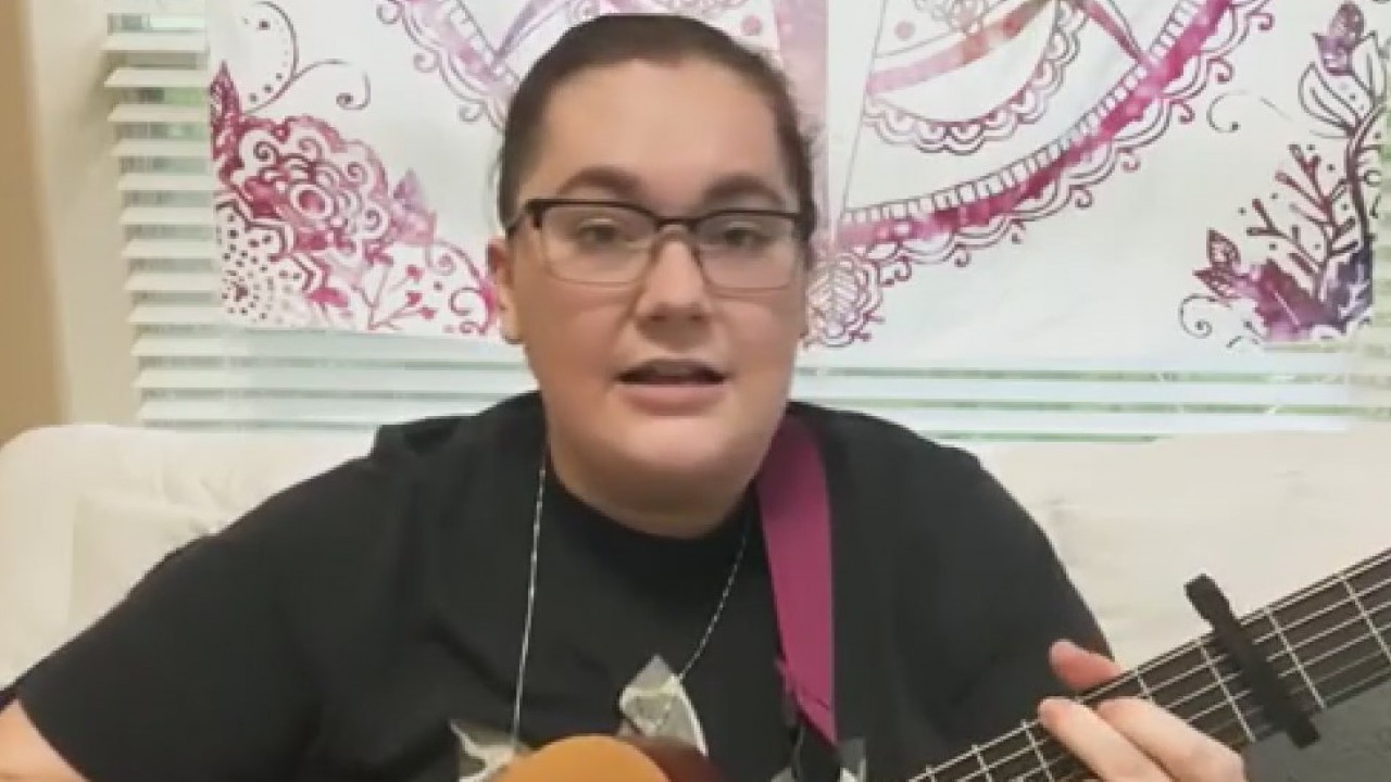 Music in the Morning: Julie Bouchard