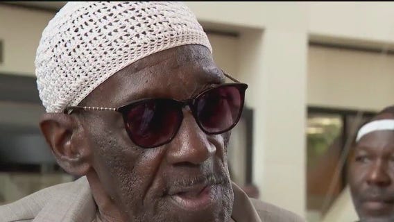 Former gang leader testifies in murder trial