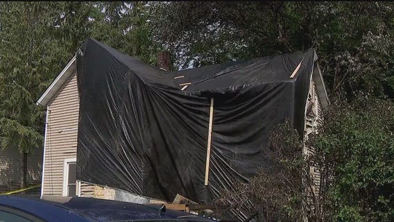 Family of 4 rescued from Waconia fire