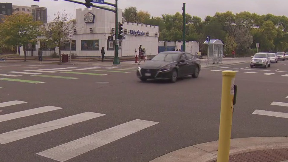 Mother killed crossing Minneapolis street