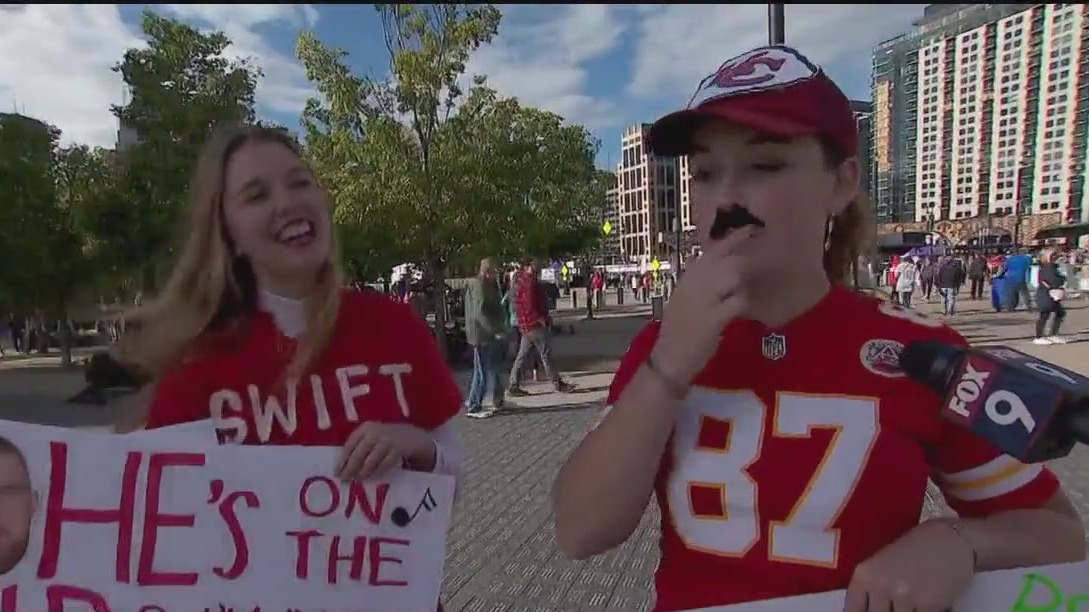 Taylor Swift fans drive hours to MN