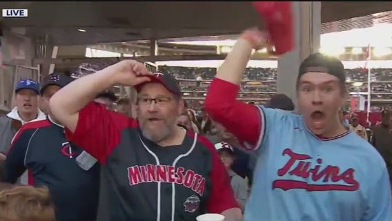 Twins fans celebrate 1st playoff series win in 20 yrs