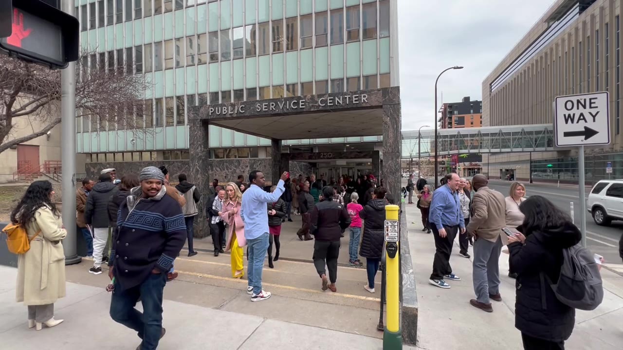 Minneapolis Public Service Center evacuated [RAW]