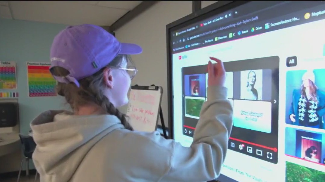 Teaching through Taylor Swift in Minneapolis