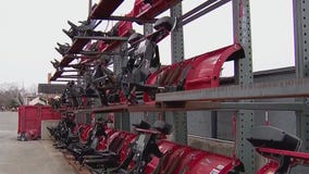 Twin Cities crews out prepping roads for snow