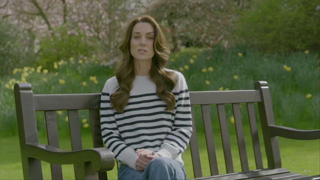 Kate Middleton announces she has cancer [RAW]