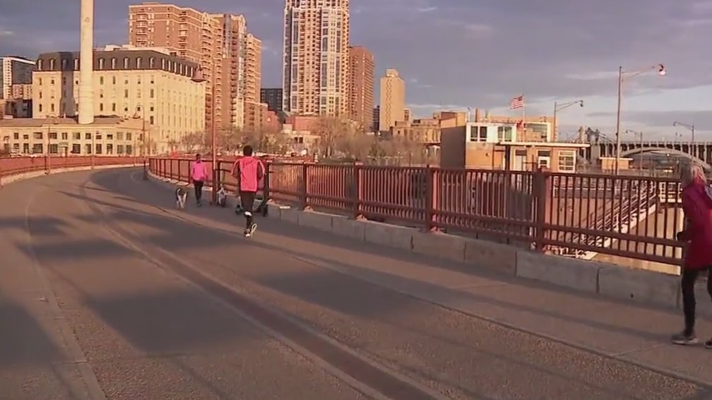 Stone Arch Bridge closed for construction