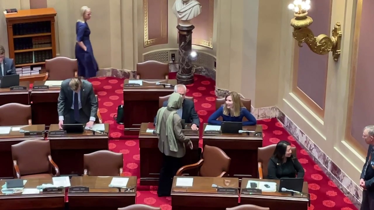 Sen. Mitchell returns to work after arrest