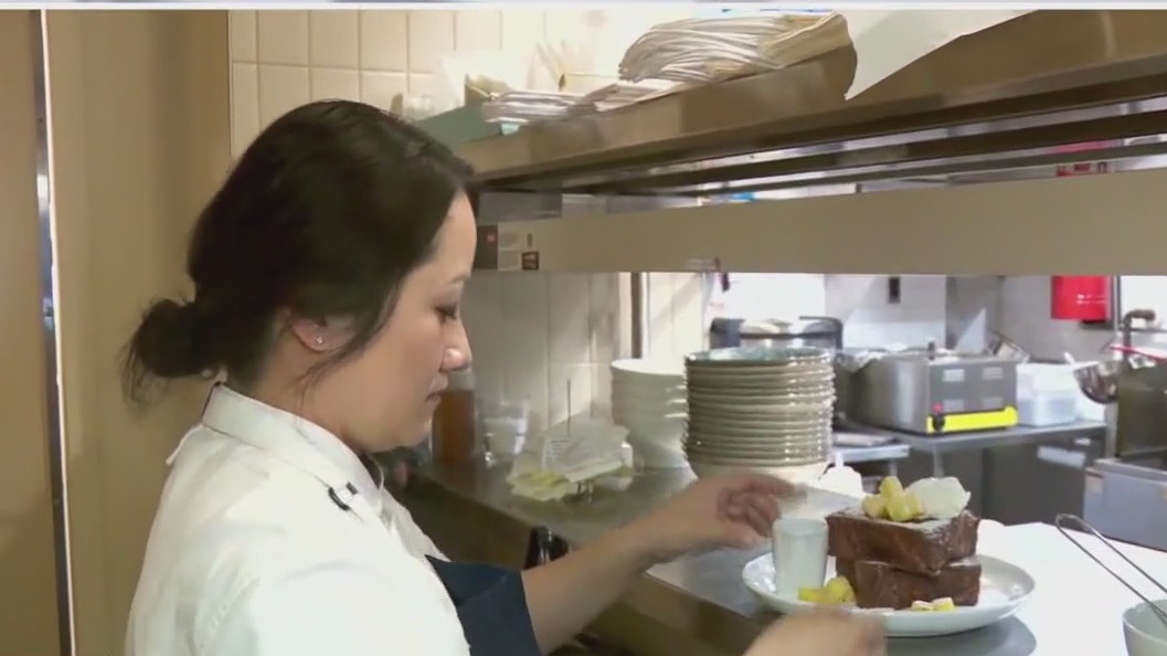 Celebrated pastry chef opens Mpls restaurant