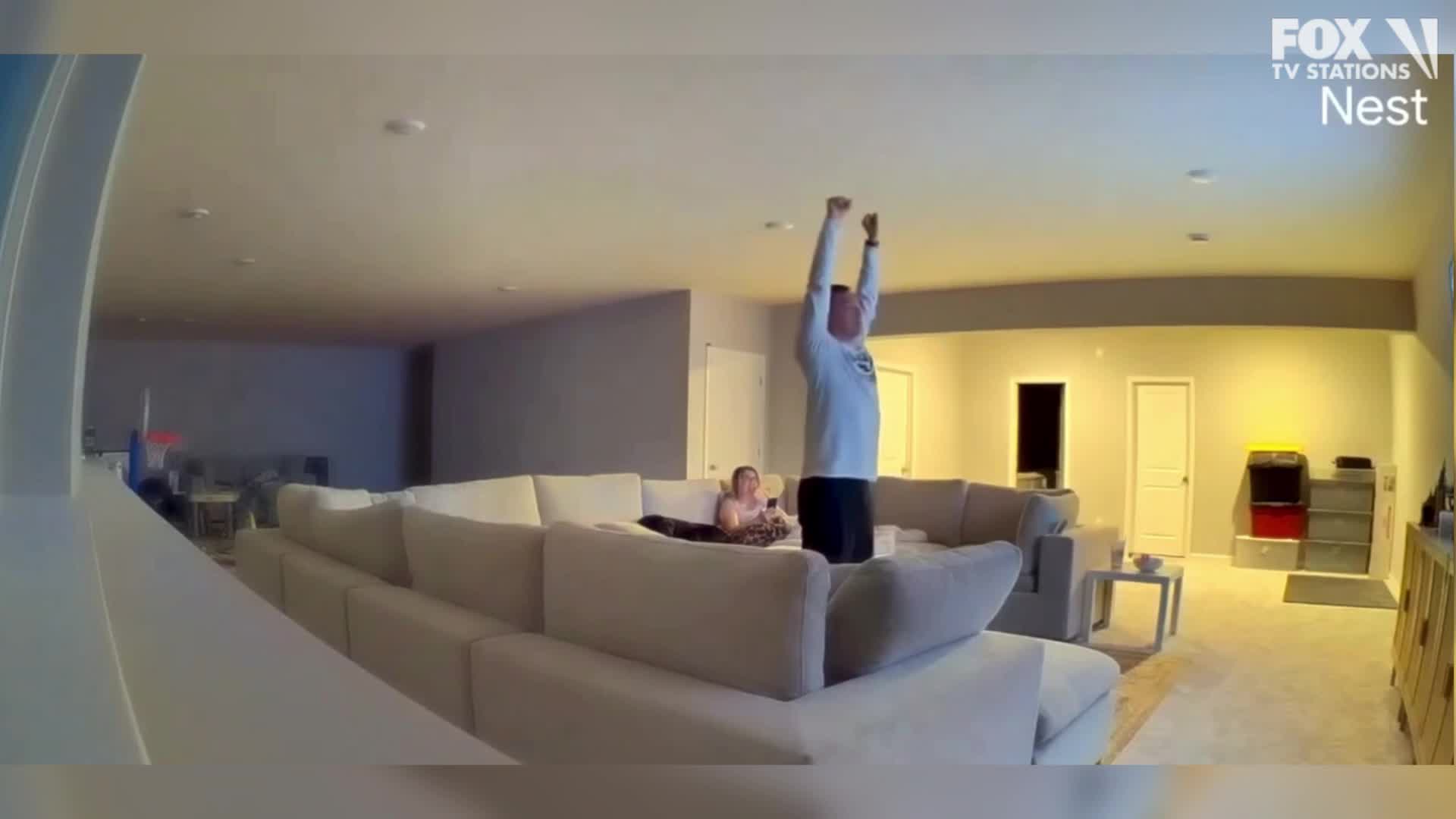 Wolves fan reaction: MN dad bouncing baby to ... Naz Reid!