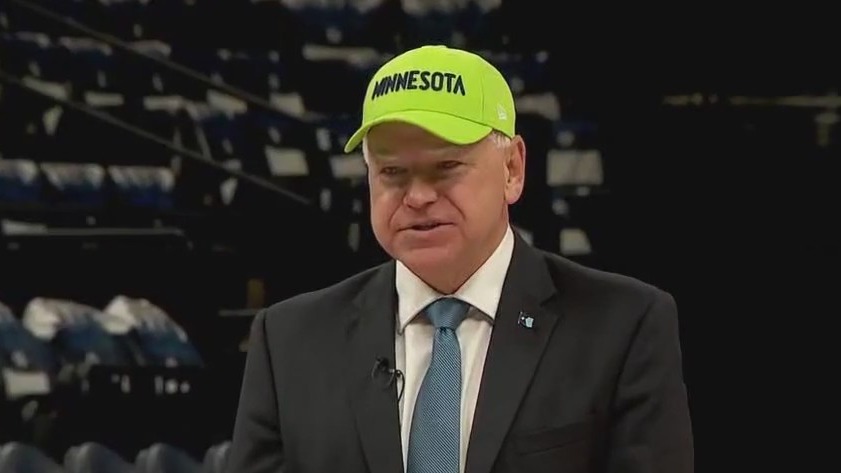 Gov. Walz proclaims 'Wolves Back Day' in MN