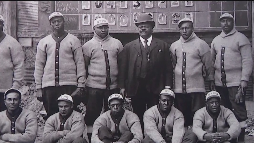 MLB merging Negro League stats into records