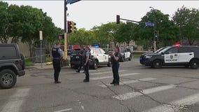 Minneapolis police officer shot: latest on shooting
