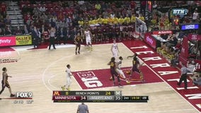Gophers' hot streak continues with upset over Maryland