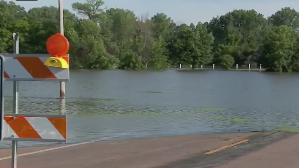 Rising water impacts Twin Cities communities