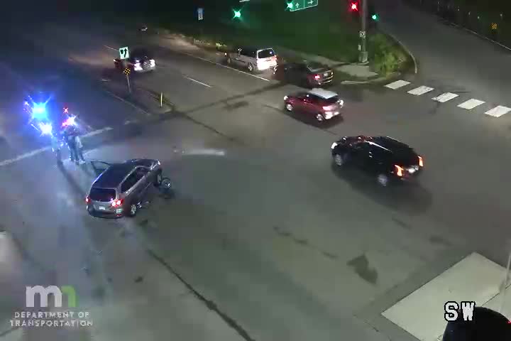 Bystanders pull boy from under car in Maplewood