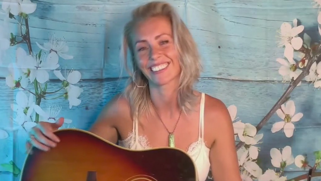 Music in the Morning: Andrea Magee