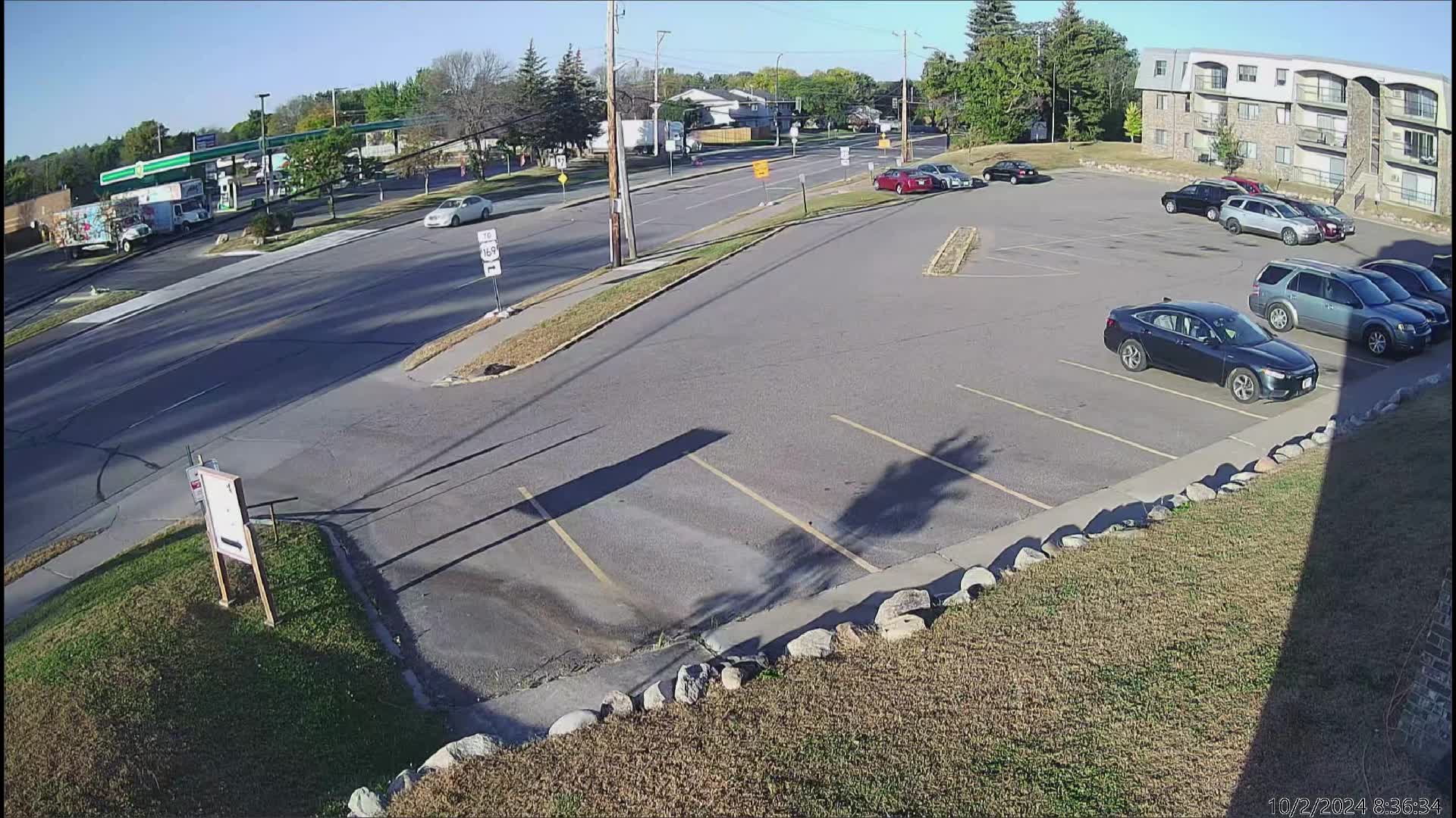 Girl injured by Brooklyn Park hit-and-run: Surveillance video | FOX 9 Minneapolis-St. Paul