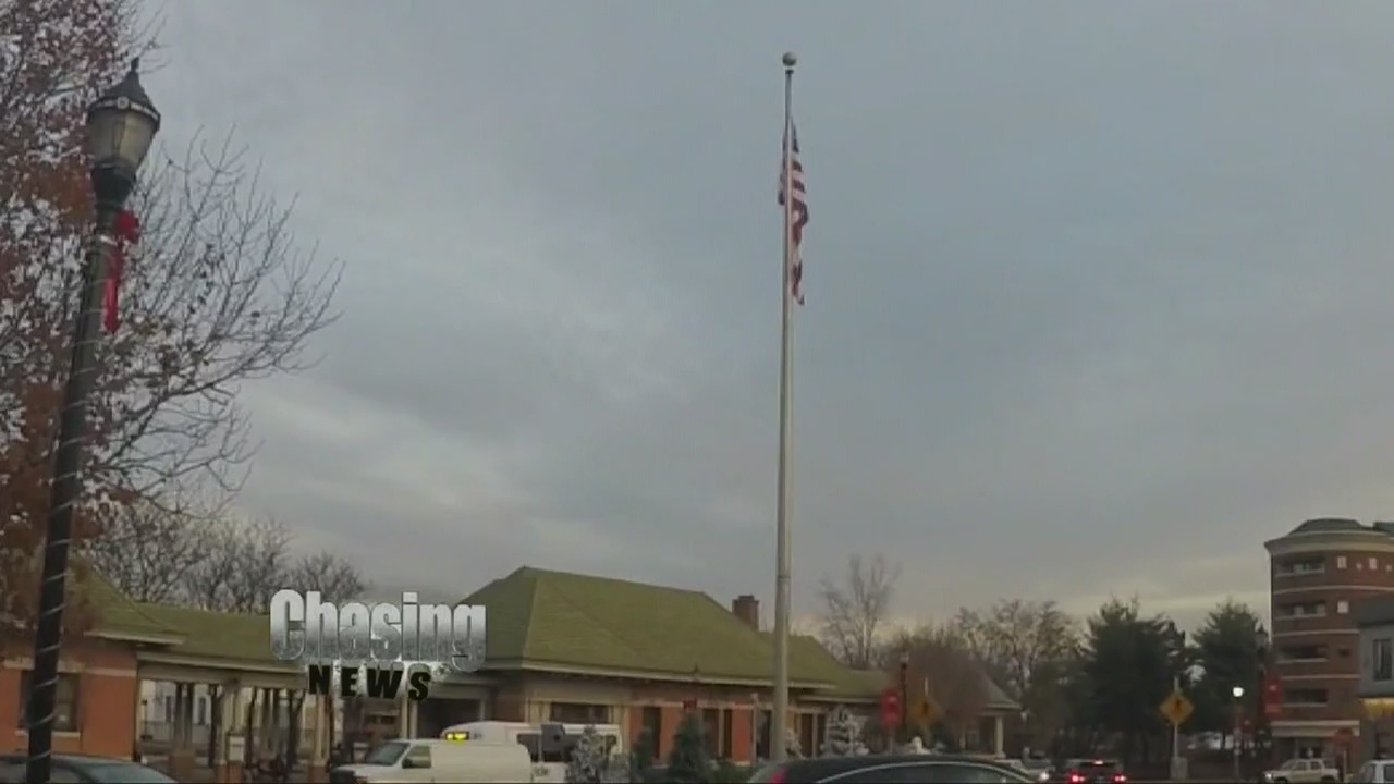 Rutherford Mayor removes Christmas lights display, says it violates federal law