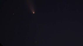 Comet soars across sky on Oct. 14
