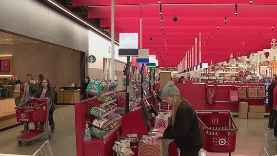 Target reports slumping profits ahead of holidays