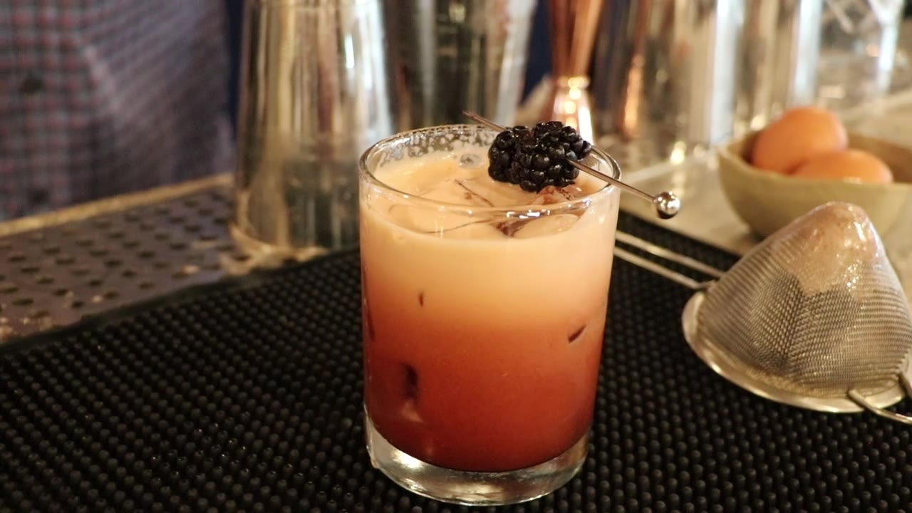 Intero Restaurant bar director makes a cocktail