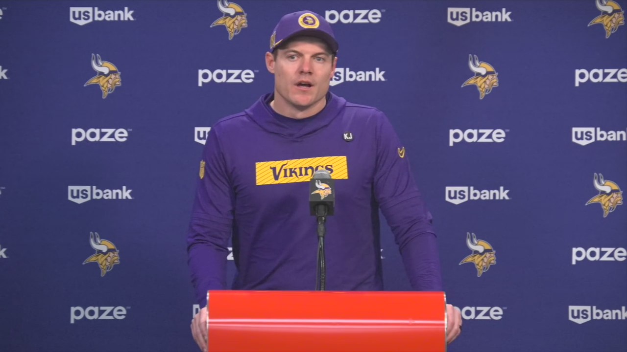 Kevin O'Connell reacts after Vikings eliminated from playoffs