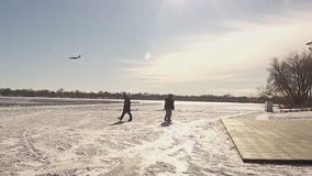 How do you wear to stay warm in MN winter?