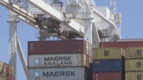 Trump to hold off tariffs against Canada, Mexico