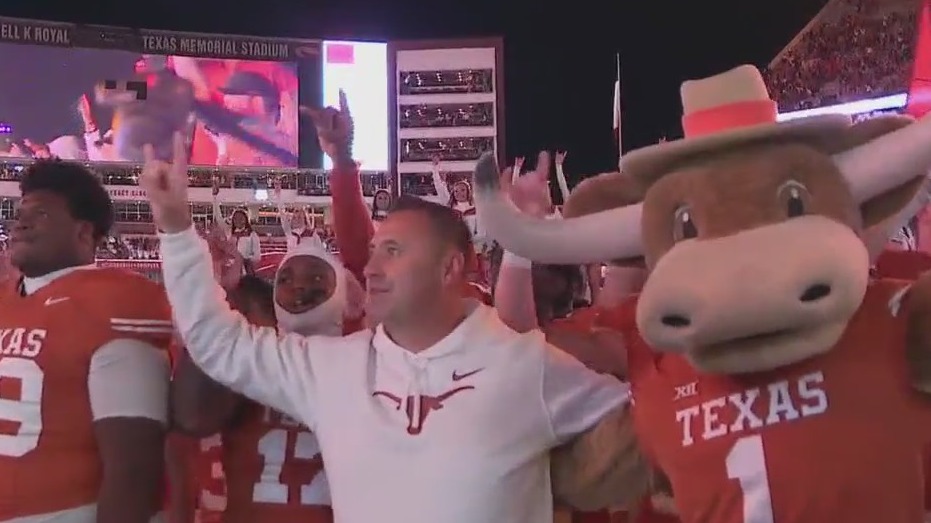 Texas Longhorns back in the conversation