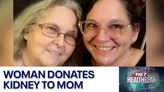 Woman donates kidney to mom