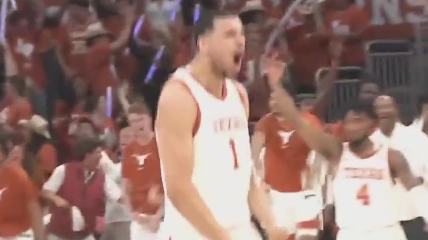 Texas basketball player gets weekly honors