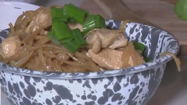 Spicy sesame noodles from Tierra Neubaum