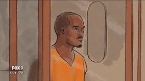 Man charged with throwing child at Mall of America pleads guilty