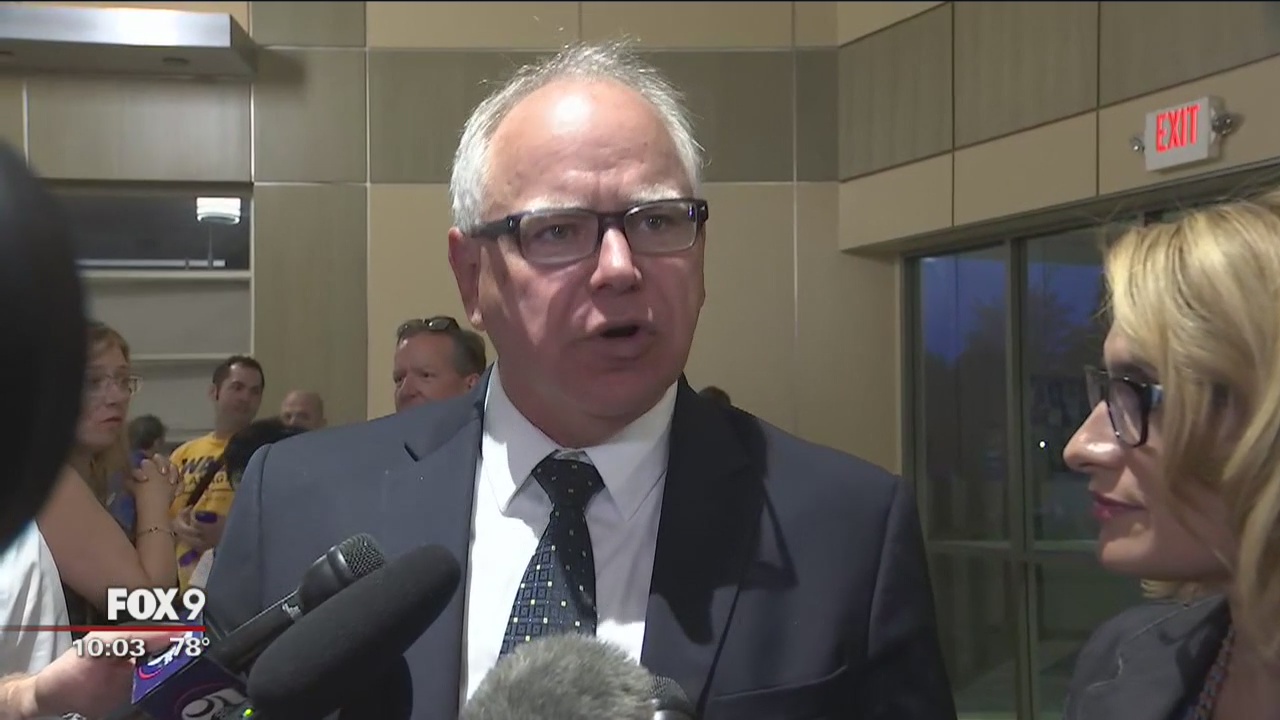 Walz campaign celebrates win in Democratic primary